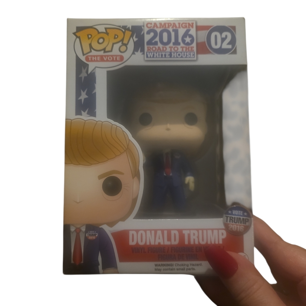Funko Pop Political Figure - Donald Trump - New - Picture 2 of 2